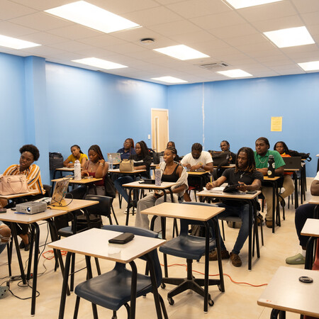 {MEDIA GALLERY DEFAULT} {MEDIA GALLERY DEFAULT}