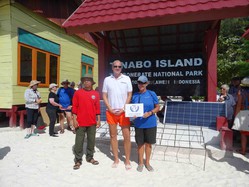 Solar panels presented to Chief Ranger