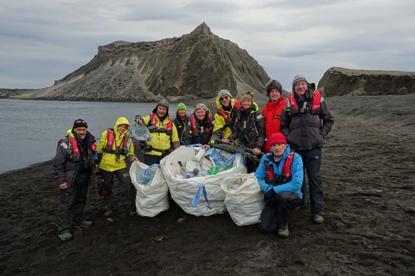 Left to Right: Colin Baird, Petra Glardon, Dmitrii Kesalev, Katja Riedel, Cheli Larsen, Christian Genillard, Pam Le Noury, a fellow passenger, Kevin Morgan (crouched) and Tony Crocker