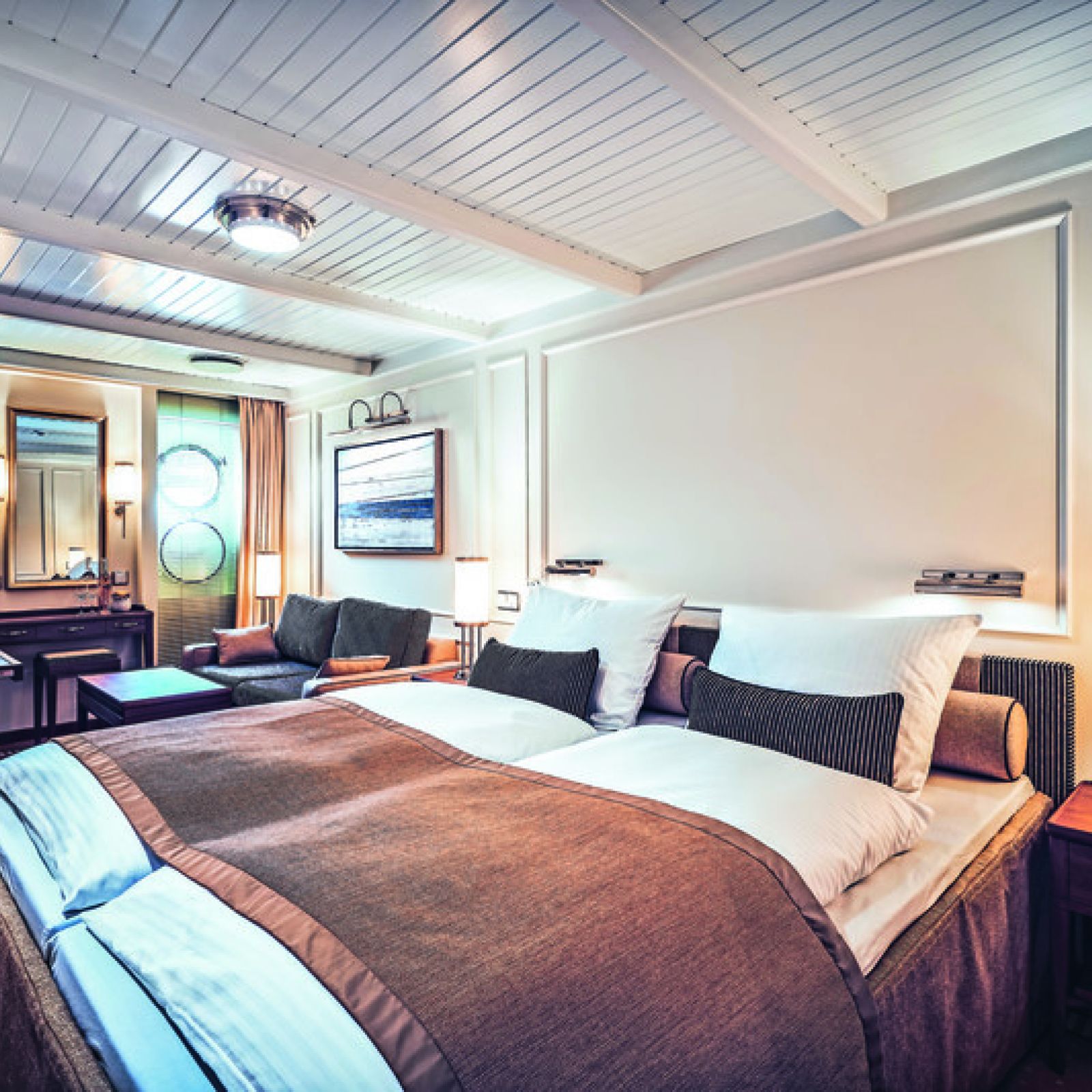 Sea Cloud Spirit 9