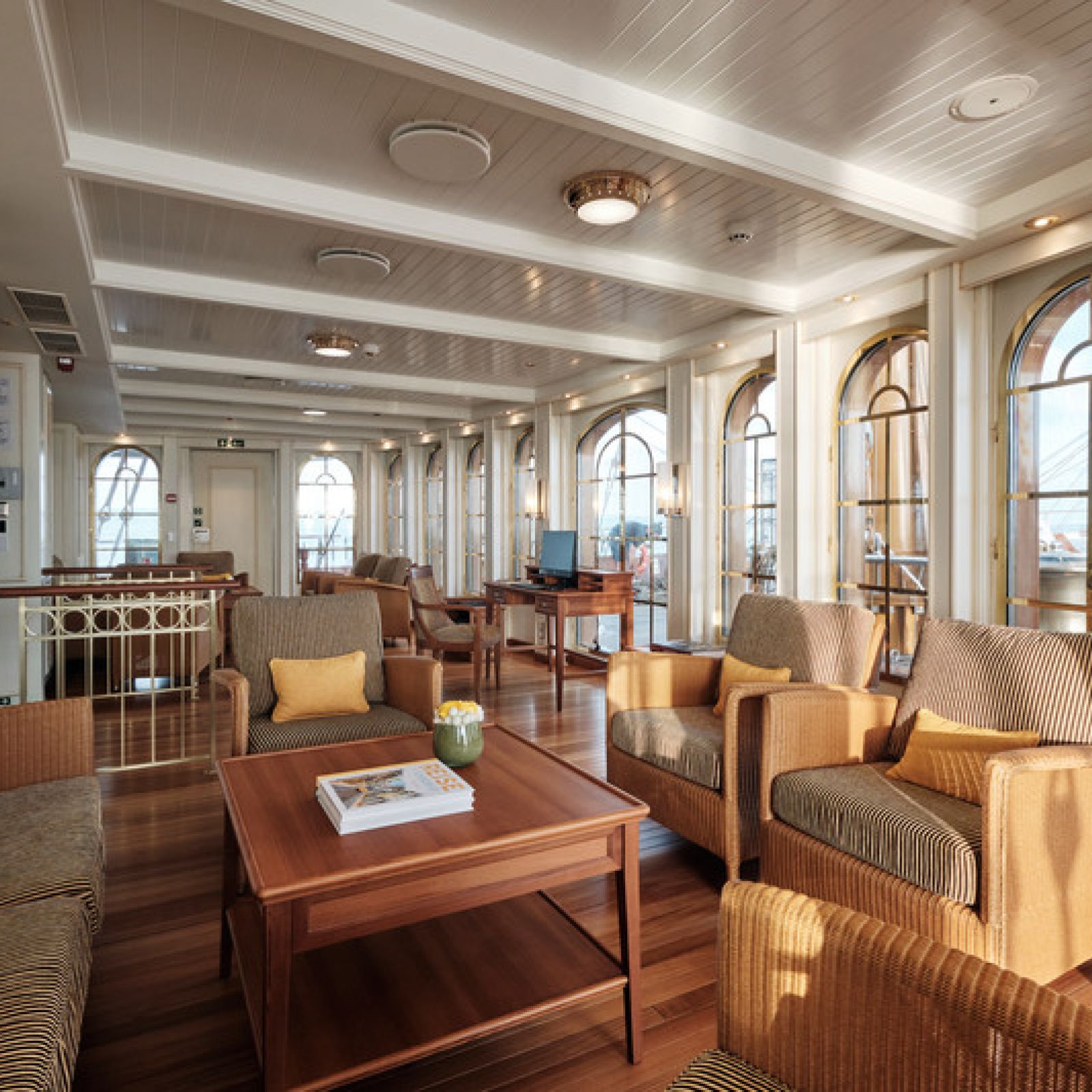 Sea Cloud Spirit — image 6