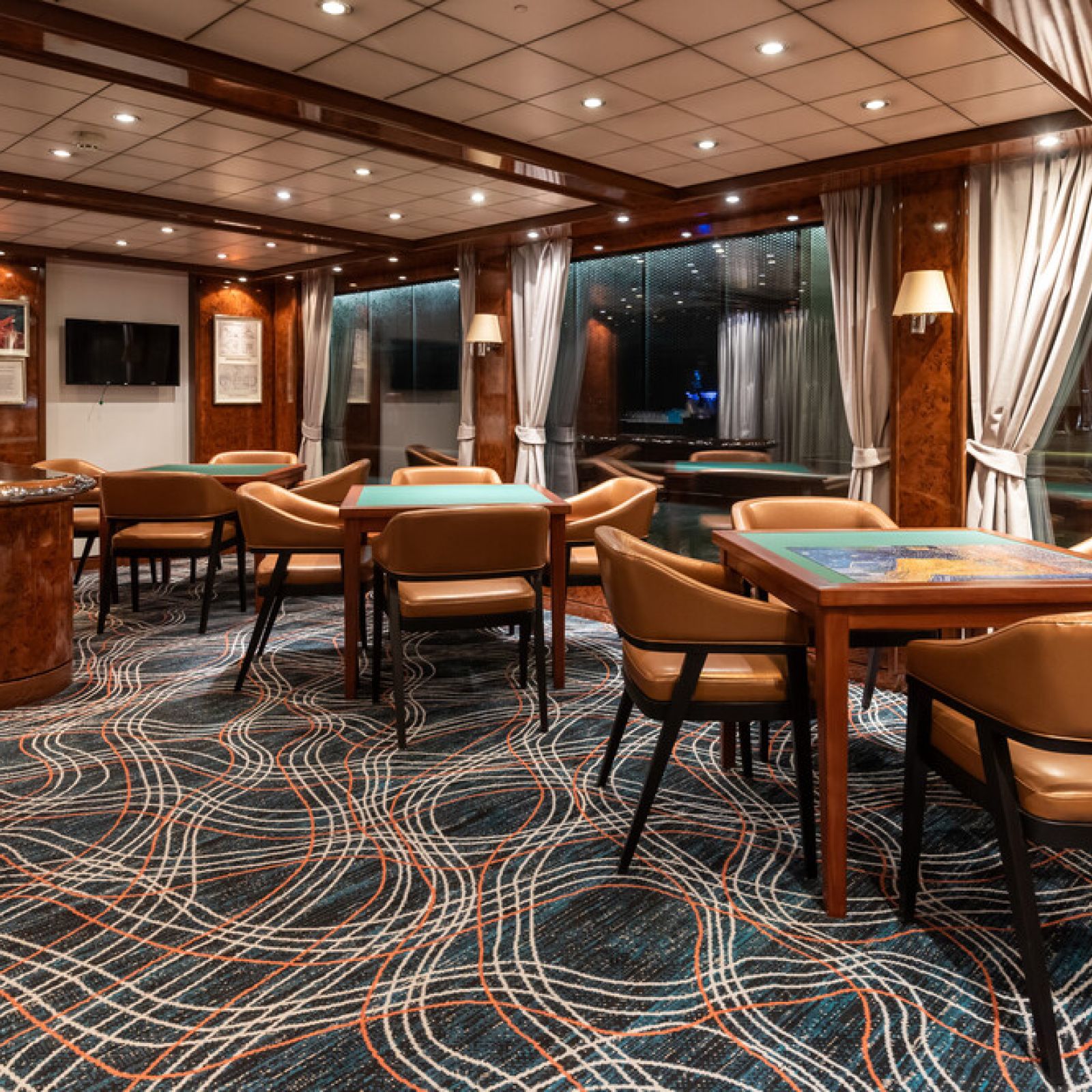River Crown 20