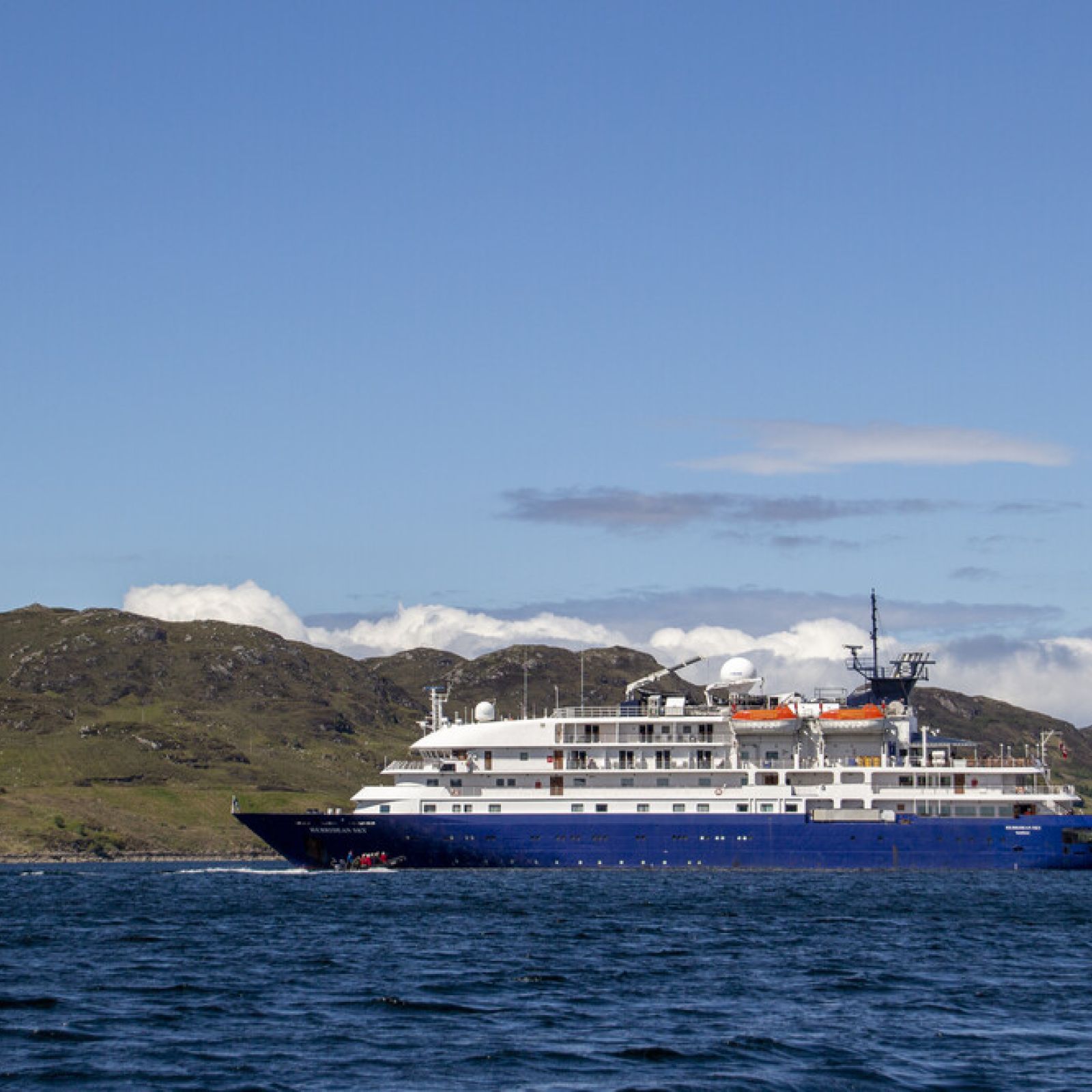 Hebridean Sky — image 1