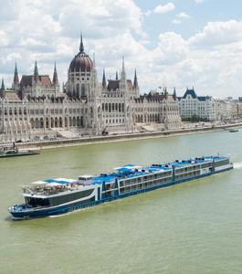 River Crown