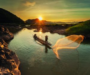 Mekong River, Fisherman