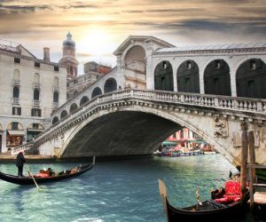 Rialto Bridge
