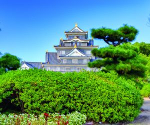 Okayama Castle, Koraku-en Gardens