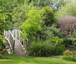 Marlfield House Hotel Gardens