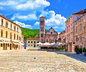 Hvar main square