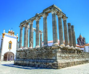 Roman Temple, Evora