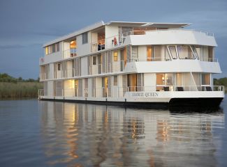 Zambezi Queen